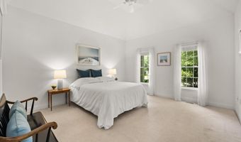9 Blue Meadow Ct 9, Bourne, MA 02532