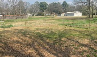 907 Gail St, De Kalb, TX 75559