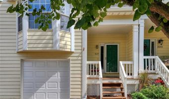 1537 Whispering Creek Dr, Ballwin, MO 63021