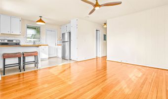 691 Kihapai St B, Kailua, HI 96734