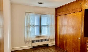 2 Locust Ave, North Providence, RI 02911