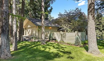 147 Golf Ter, Bigfork, MT 59911