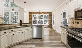 330 Summerlin Dr, Alpharetta, GA 30005