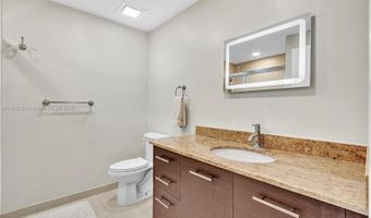 3029 NE 188th St 503, Aventura, FL 33180