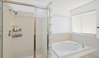 318 Redrock Dr, Antioch, CA 94509