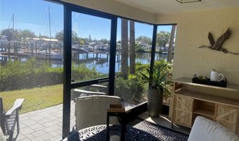 646 YARDARM Dr 23, Apollo Beach, FL 33572