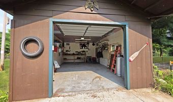 1904 W 19th Ave, Arkdale, WI 54613