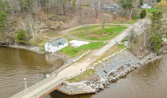 17 Footbridge Rd, Belfast, ME 04915