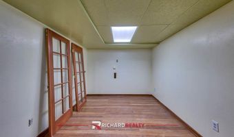 27 Longhorn Dr, Cody, WY 82414