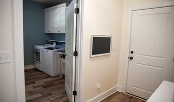 1420 Dunwoody Pl, Appling, GA 30802