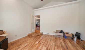 15947 Butterfield Ln, Anderson, CA 96007