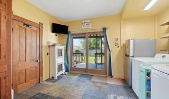 329 W 5th St, Auburn, IN 46706