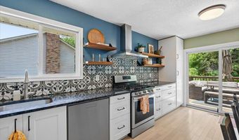 13201 Everest Ave, Apple Valley, MN 55124