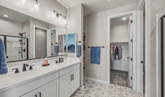 178 S NAPLES Ln, Casa Grande, AZ 85122