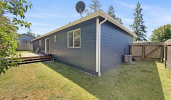 632 MEADOW Ln, Brookings, OR 97415