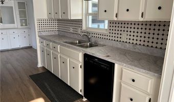 1213 Gardenia Dr, Barefoot Bay, FL 32976
