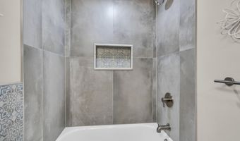 3 Casey Ct, Barnegat, NJ 08005