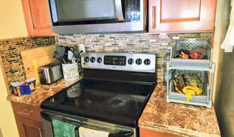 8293 ECHO DELL Rd, San Diego, CA 92119