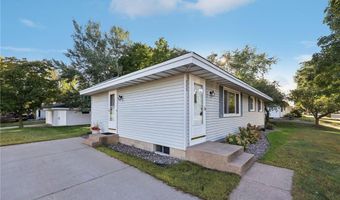 948 Norwood Ave, Anoka, MN 55303