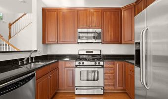 43920 HICKORY CORNER Ter 114, Ashburn, VA 20147