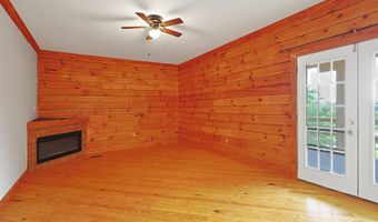 107 WAKEMAN Dr, Augusta, WV 26704
