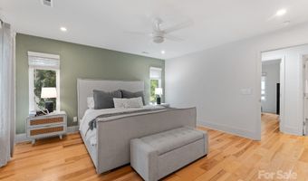 3931 Belshire Ln, Charlotte, NC 28205