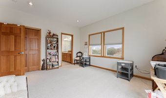 1313 VILLAGE Loop, Bandon, OR 97411