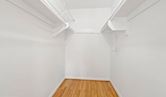 14016 BAUER Dr, Rockville, MD 20853