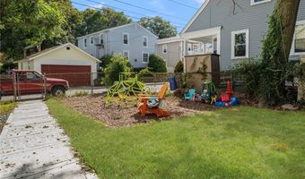 183 Wood St 3, Bristol, RI 02809