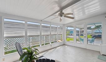 836 Hyacinth Cir, Barefoot Bay, FL 32976