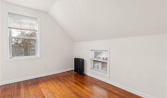 274 Montgomery Ave, Cranston, RI 02905