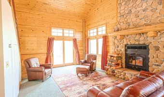 351 Duffers Ln, Cascade, ID 83611
