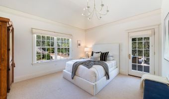 335 Pine Breeze Dr, Angwin, CA 94508