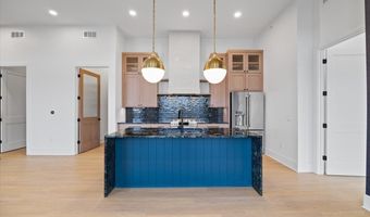 1645 SW Magazine Rd 302, Ankeny, IA 50023