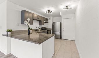 111 KAHULUI BEACH Rd C114, Kahului, HI 96732