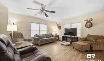 402 E 11th St, Bay Minette, AL 36507