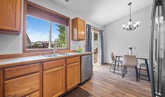704 Mayfair Dr, Belgrade, MT 59714