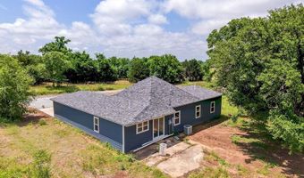2118 W Radio Ln, Arkansas City, KS 67005