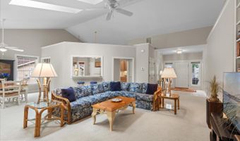 11 BURR HILL Dr, Berlin, MD 21811
