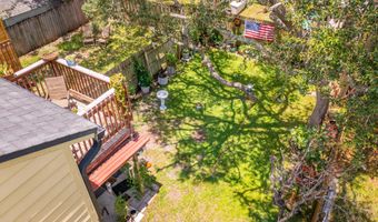 67 W 8TH St, Atlantic Beach, FL 32233