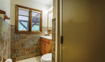 50 W Oak Hill Dr, Ballwin, MO 63021