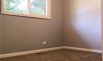 1240 N Main St, Altura, MN 55910