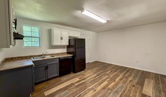 1423 S East St, Benton, AR 72015