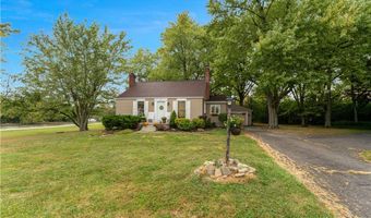 6370 Fairview Rd, Austintown, OH 44515