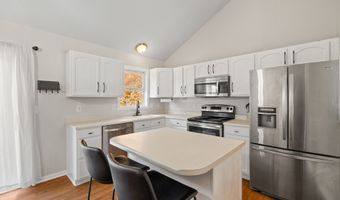 3604 SW Goodwin St, Ankeny, IA 50023