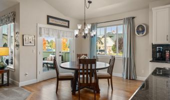 2721 NE Rosemary Dr, Bend, OR 97701