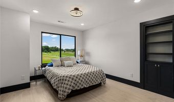 1011 NW Vaughn Rd, Bentonville, AR 72713