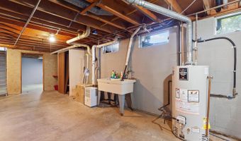 4100 Hunt, Adrian, MI 49221
