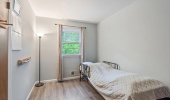 1112 Berkeley Ave, Beachwood, NJ 08722