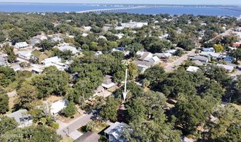 328 Demontluzin Ave, Bay St. Louis, MS 39520